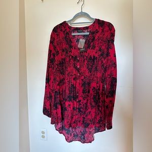 Floral flowy top